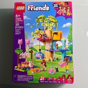 LEGO Friends Cat Birthday Party & Tree House Set 42666 321pcs NWT